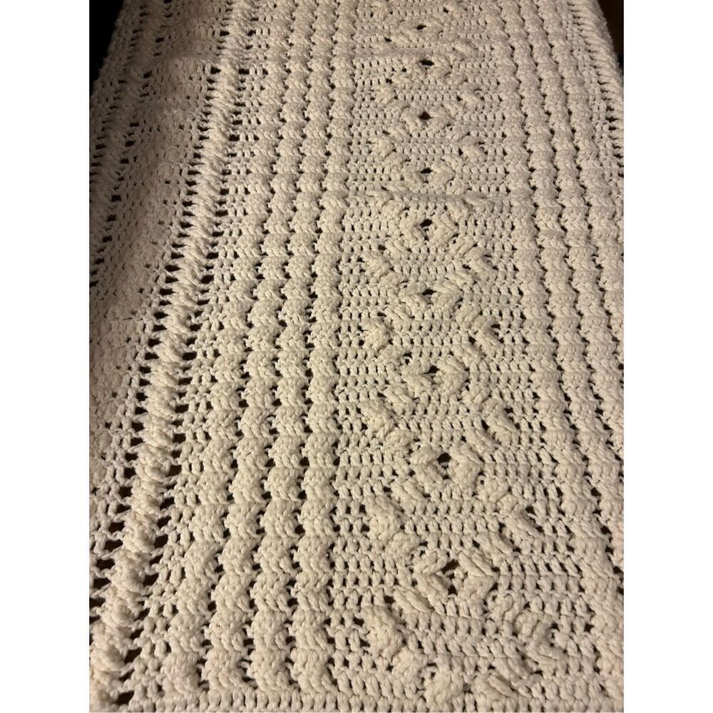 Shabby Chic Bohemian boho‎ cream crochet blanket 61"x72"